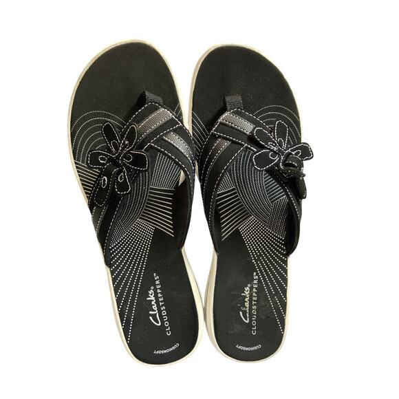 Clarks Cloudsteppers Breeze Opal Flower Flip Flops NWD Size 9 M - Picture 1 of 7